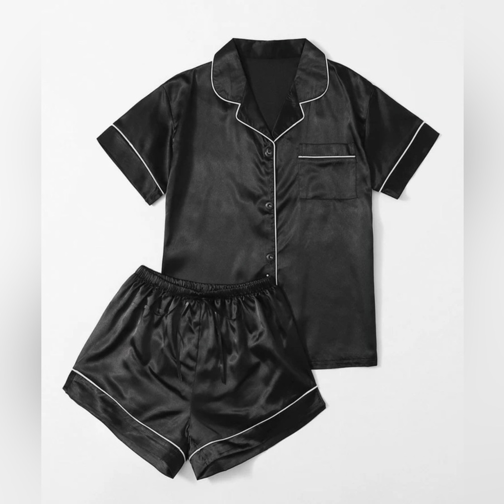 Satin pajamas short set